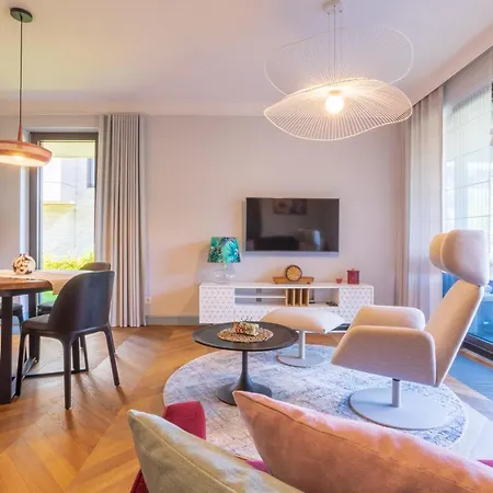 Przymorze By Loft Apartments *